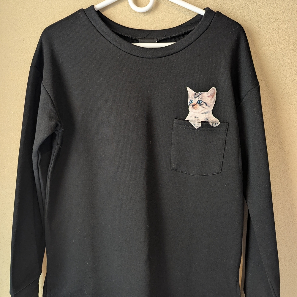 Vintage Sweet Claire Black Sweater with Cat Pocket